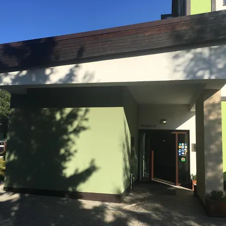 Apartment Apartmanovy Dom Familia Smokovec - D217